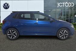 VOLKSWAGEN Polo Photo 4