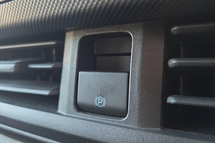 Ford TRANSIT CUSTOM Photo autoimg-ce184936a85265acbc37c91ddeeac1e90a660092.jpg