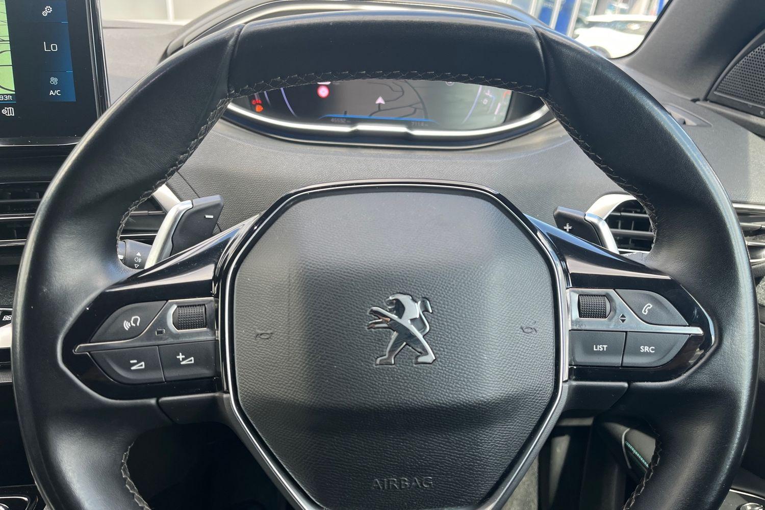 Peugeot 5008 Photo 11