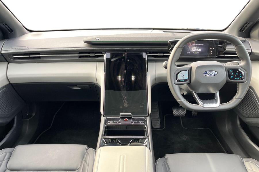 Ford Explorer Photo autoimg-ce1eef2f09fbd23949f85bed6d6d4400d332d807.jpg