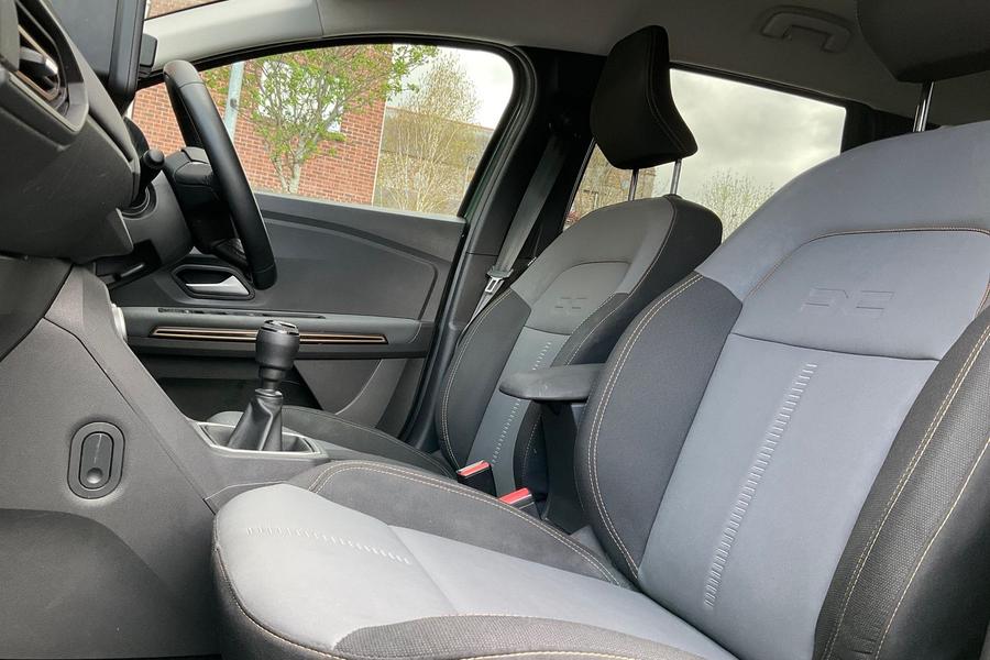 Dacia JOGGER Photo autoimg-ce20798ac03e3ea998a73d37247e041321469069.jpg