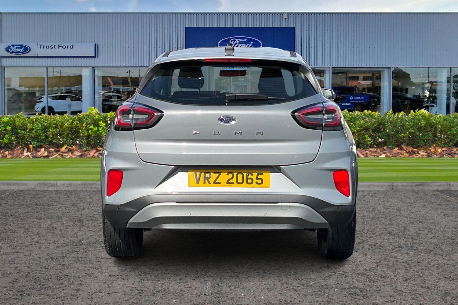 Ford PUMA Photo 6