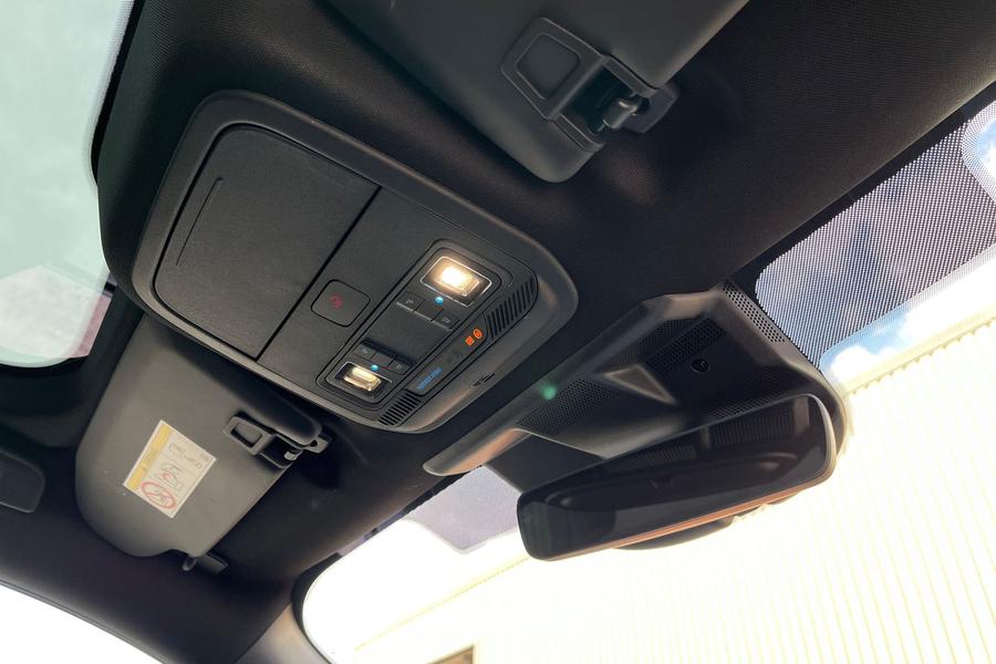 Ford Mustang Mach-E Photo autoimg-ce28deb65a30d2defd5a0fa996f890047f1269e9.jpg