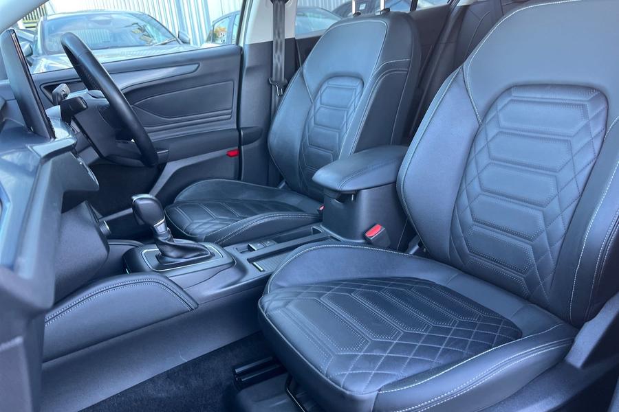 Ford FOCUS Photo autoimg-ce2931b0a3267718089f42955fa6f7e0f36c7c0c.jpg