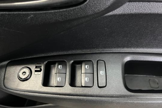 Hyundai i10 Photo autoimg-ce2a952fe9fe87a4f45abd4b47560bc754a8639e.jpg