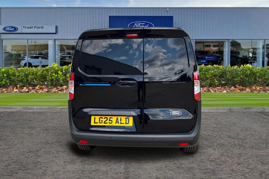 Used Ford E-Transit Courier LG25ALD 13