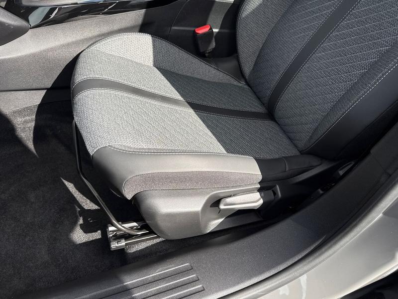 Used Peugeot 2008 LT74OVB 46