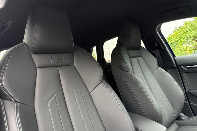 AUDI A3 Photo 32