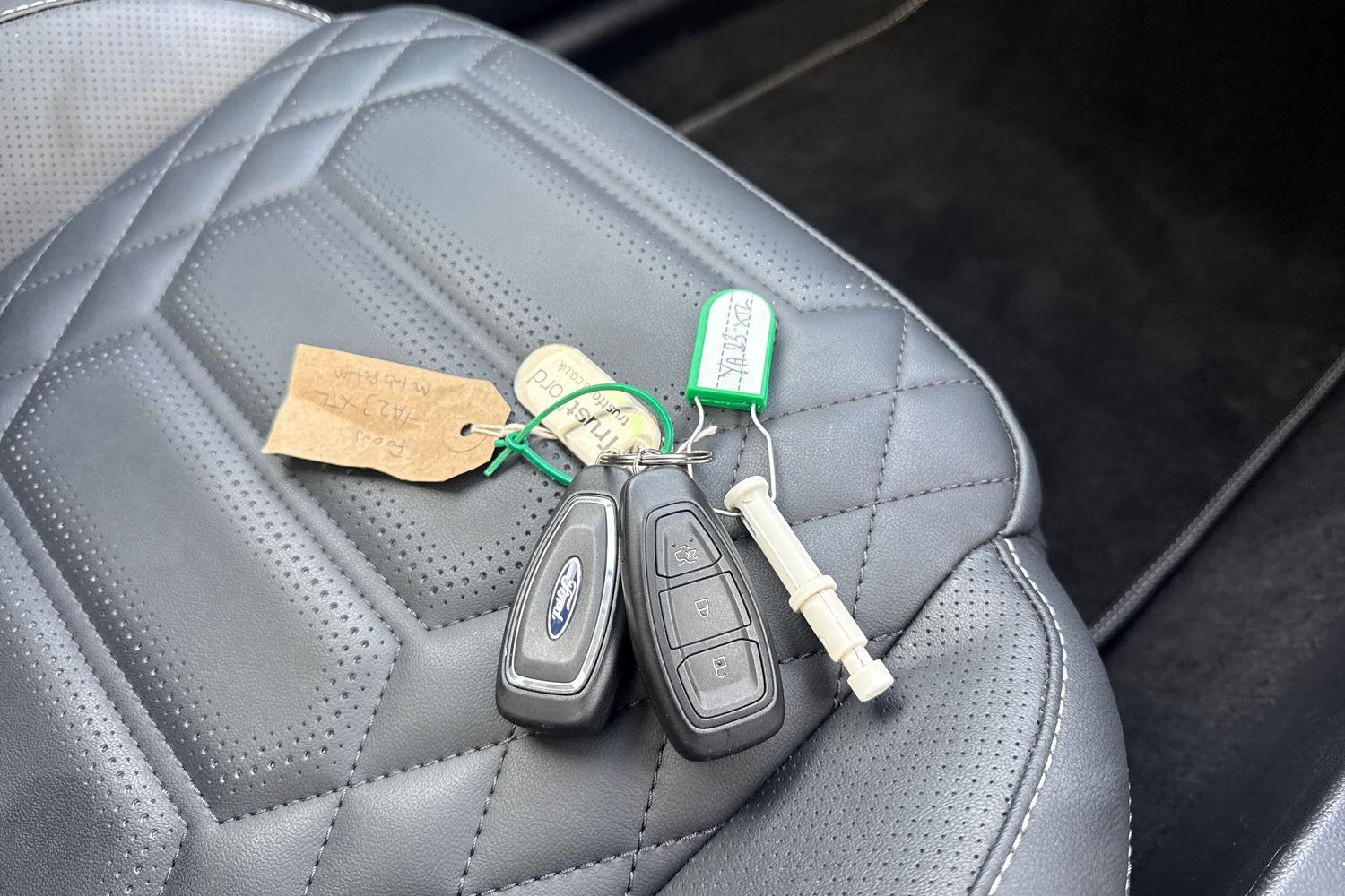 Ford FOCUS Photo 38