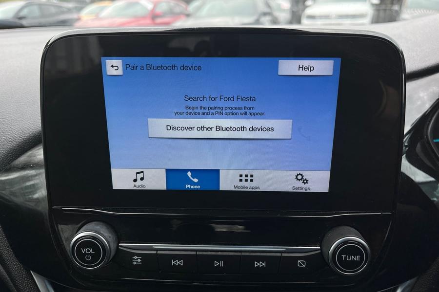 Ford FIESTA Photo autoimg-ce348ed98d799dbb7919cf5985c88b6632545c32.jpg