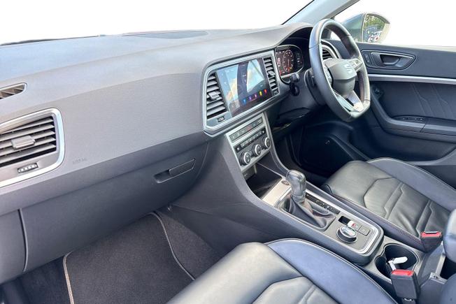 SEAT Ateca Photo 2