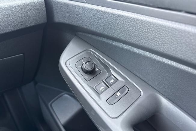 VOLKSWAGEN Caddy Maxi Photo 32