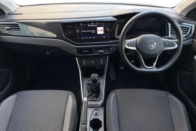 VOLKSWAGEN Polo Photo 10