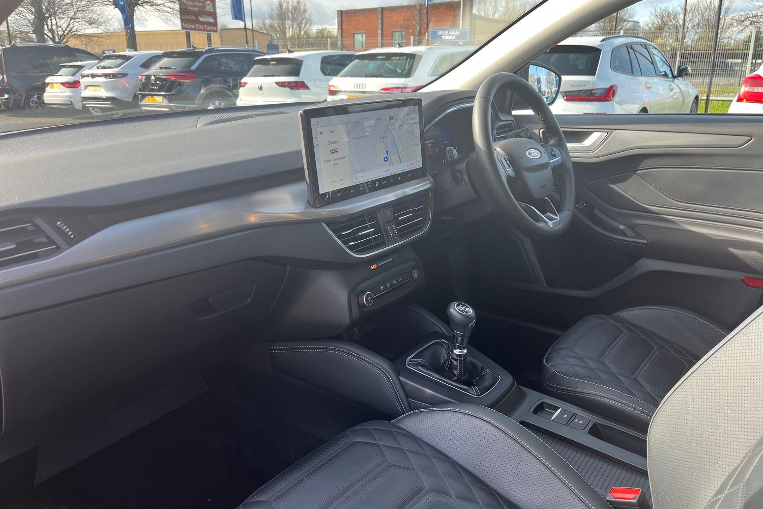 Ford FOCUS Photo 17