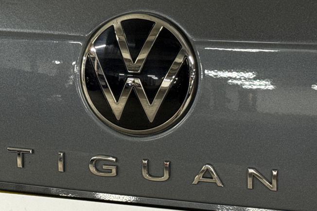 VOLKSWAGEN Tiguan Allspace Photo 37