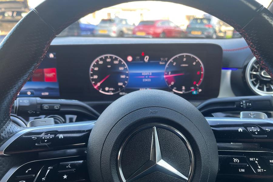 Mercedes-Benz CLA Photo autoimg-ce4ff1bc24500d50c1b0ebae4ecb56e0f992b932.jpg