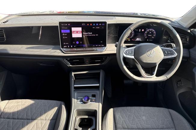 VOLKSWAGEN Tiguan Photo 10