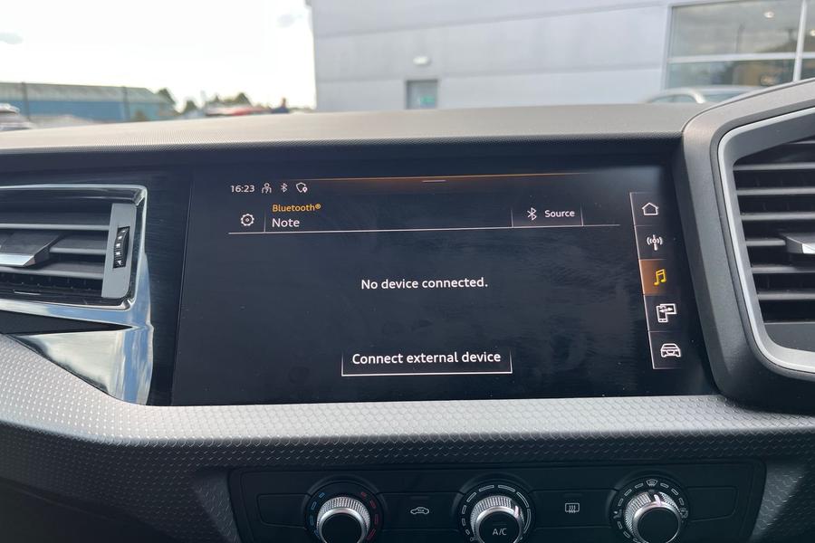 Audi A1 Photo autoimg-ce53301e12d9c4a795c225c764637cb82922a52c.jpg