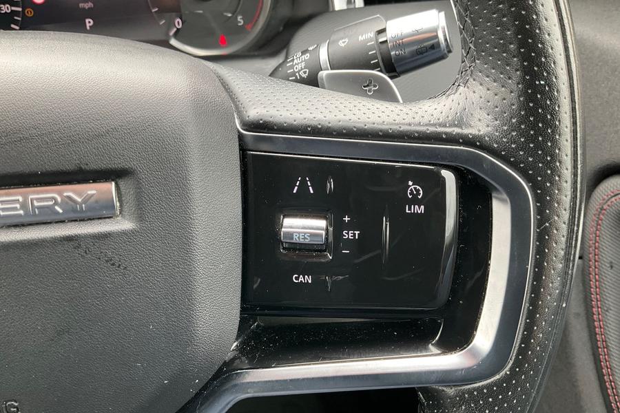 Land Rover Discovery Sport Photo autoimg-ce59f35543498d9146684b19c8b9827d2554b33a.jpg