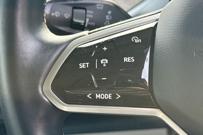 VOLKSWAGEN Id. Buzz Photo 16