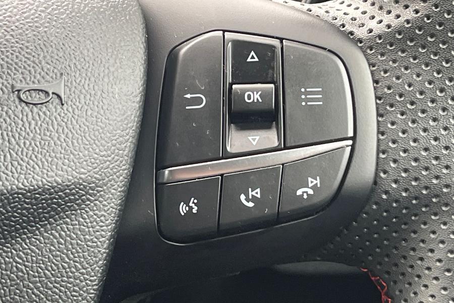 Ford PUMA Photo autoimg-ce5db66d89463722c7d14b1049e5ab5928921dba.jpg