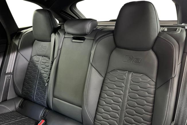 AUDI Rs6 Avant Photo 9
