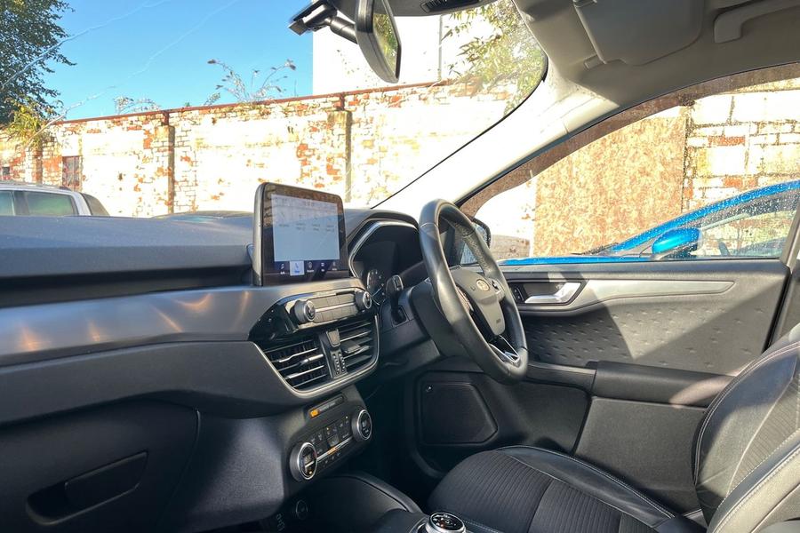 Ford KUGA Photo autoimg-ce656bb8a4dcbaa116a97fe3903fa6cde10449aa.jpg
