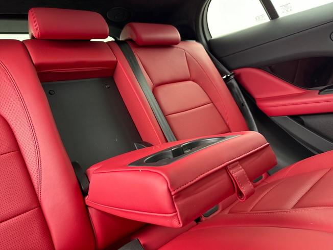 JAGUAR I-Pace Photo 26