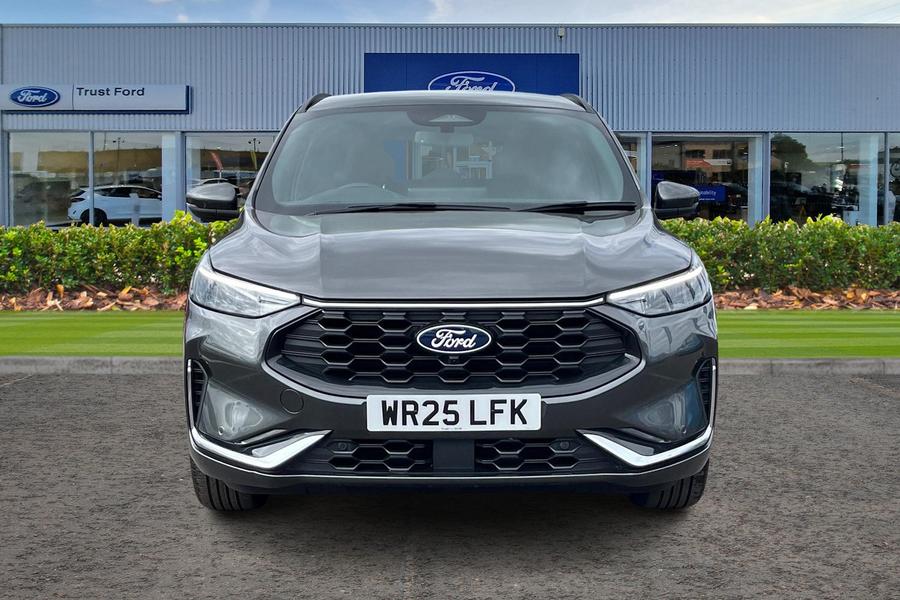 Ford Kuga Photo autoimg-ce672f096dbe4b495f42a77356b5827c5dd9f0c3.jpg