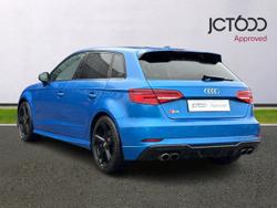 AUDI S3 Photo 3