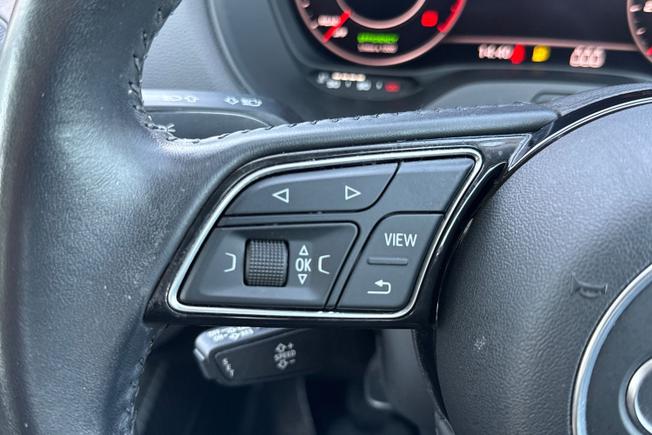 Audi Q2 Photo 16