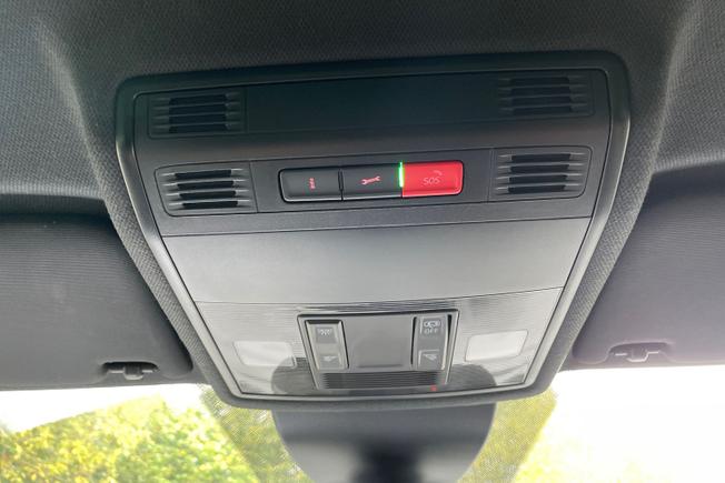SEAT Ibiza Photo 33