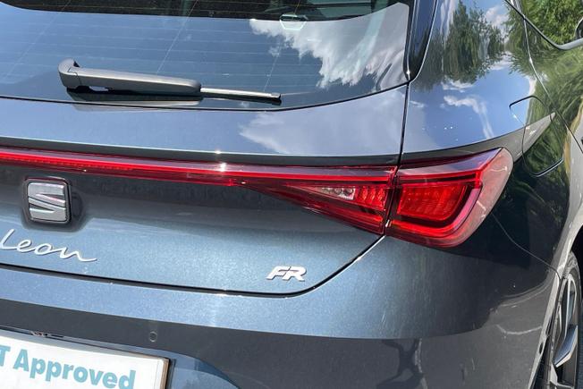 SEAT Leon Photo 18