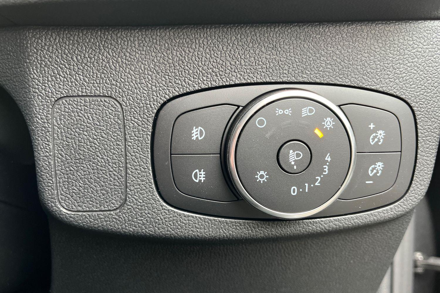 Ford Focus Photo 25