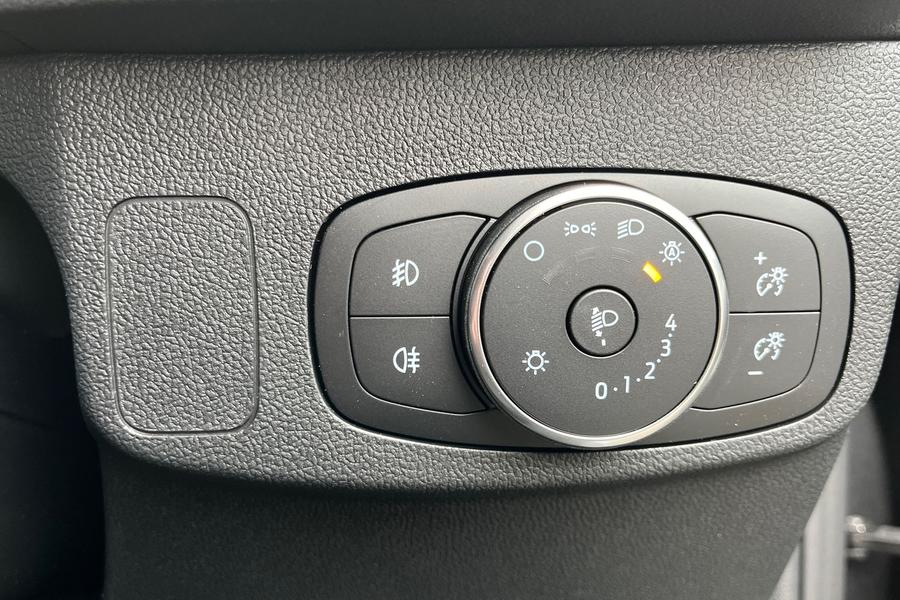 Ford Focus Photo autoimg-ce755b23fea5db11e8d1b2a8bc9e496e4a337079.jpg