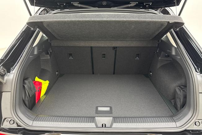 VOLKSWAGEN T-Roc Photo 12