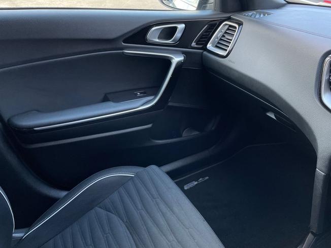 KIA Xceed Photo 52