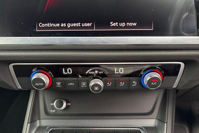 Audi Q3 Photo 44