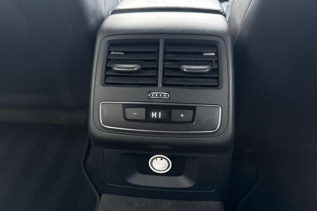 AUDI A4 Avant Photo 60