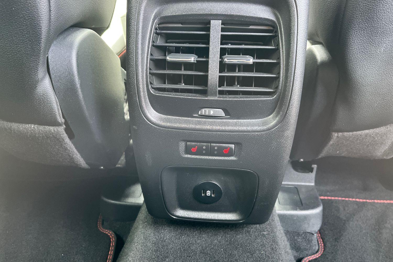 Ford KUGA Photo 23