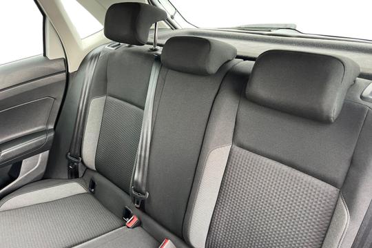 Volkswagen Polo Photo autoimg-ce852e54464867ffa07123aa097f192bd13e824e.jpg