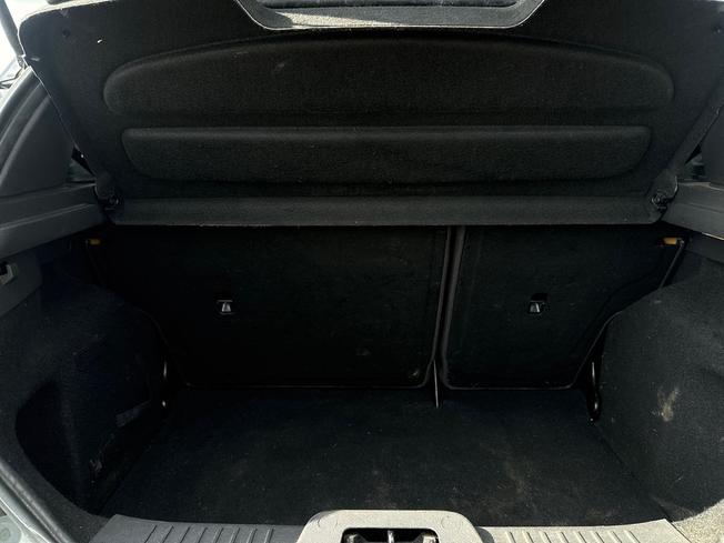 FORD Fiesta Photo 12