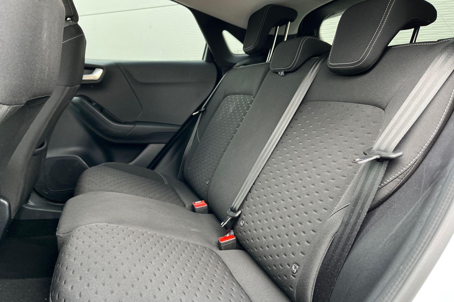 Ford PUMA Photo 19