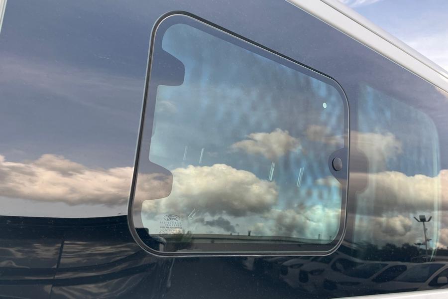 Ford TRANSIT CUSTOM Photo autoimg-ce8779b4fa7d15412385f5eb7440862f96f7cbc1.jpg