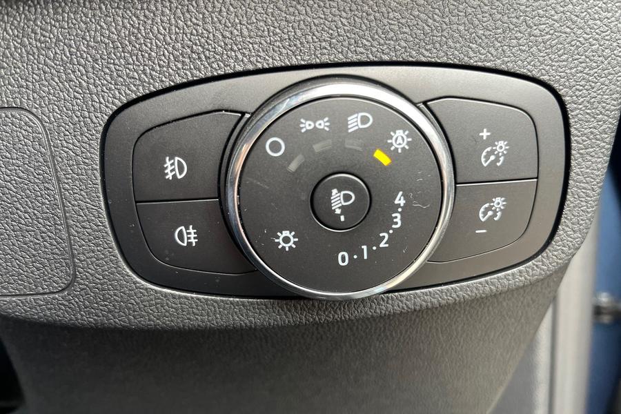 Ford Focus Photo autoimg-ce87ff6700aed179377728a6e0bbe62a4a1025e1.jpg