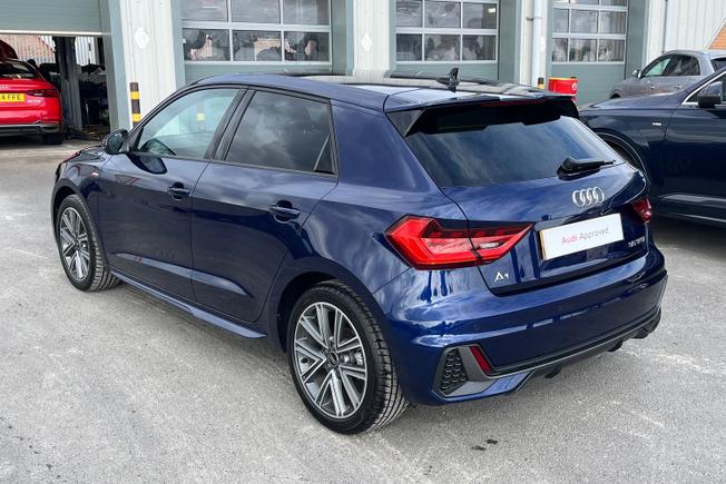 Audi A1 Photo 52