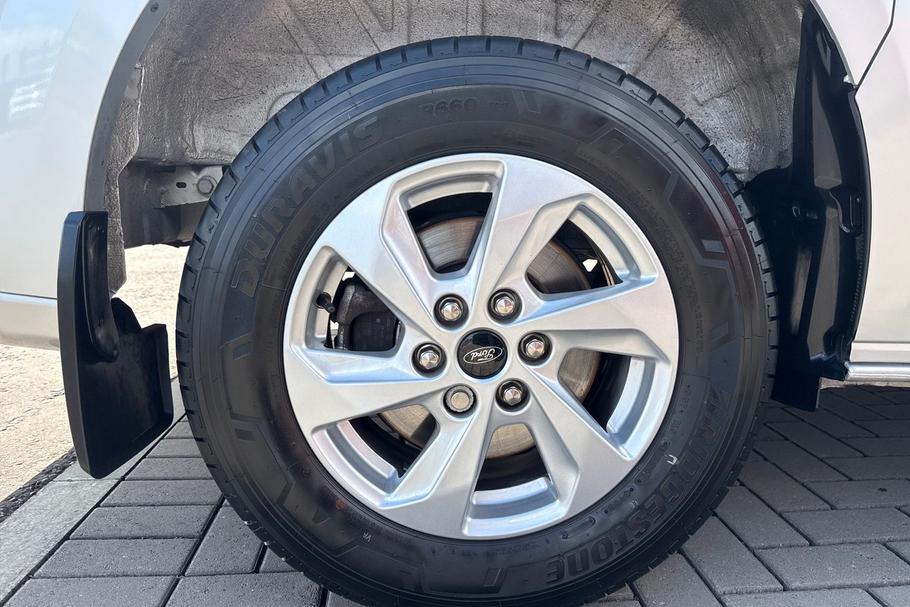 Used Ford TRANSIT CUSTOM YS75LTJ 37