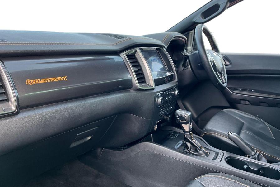 Ford RANGER Photo autoimg-ce896fef7c30ab6ac195b8c8c602366299c3bf9b.jpg