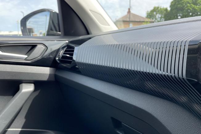 VOLKSWAGEN T-Cross Photo 45