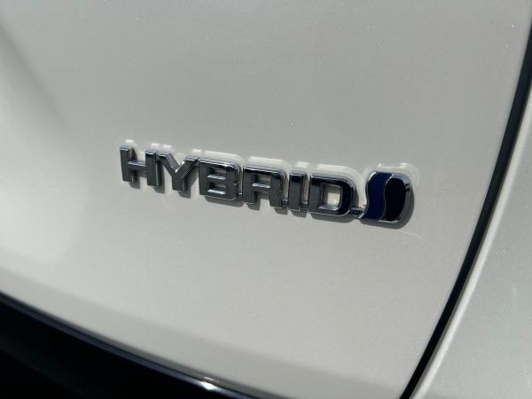 Toyota RAV4 Photo autoimg-ce8b3acd79073a7267918c6a9e21f7078f8141f7.jpg